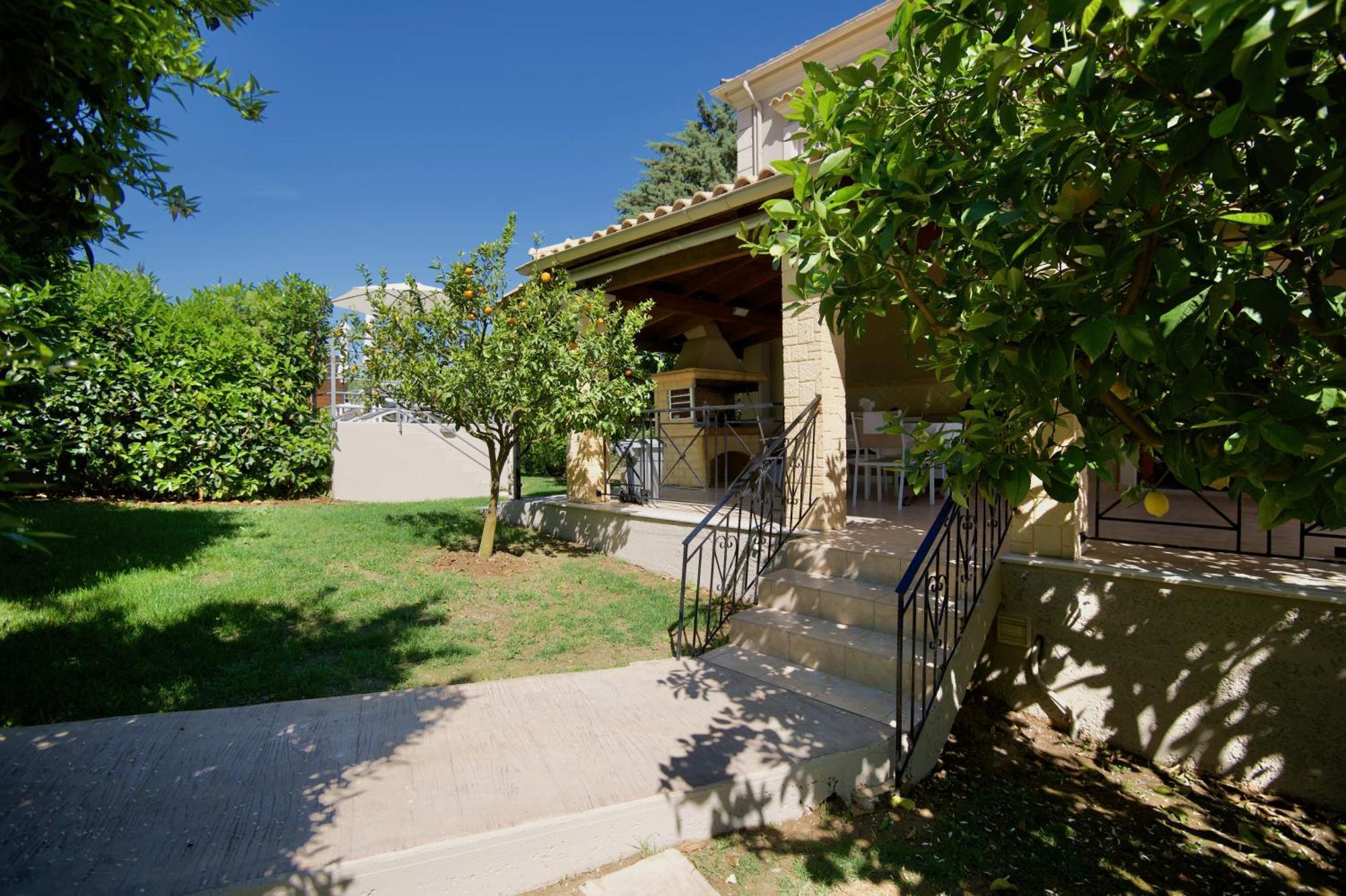 Villa Natilia Gazátika Екстериор снимка