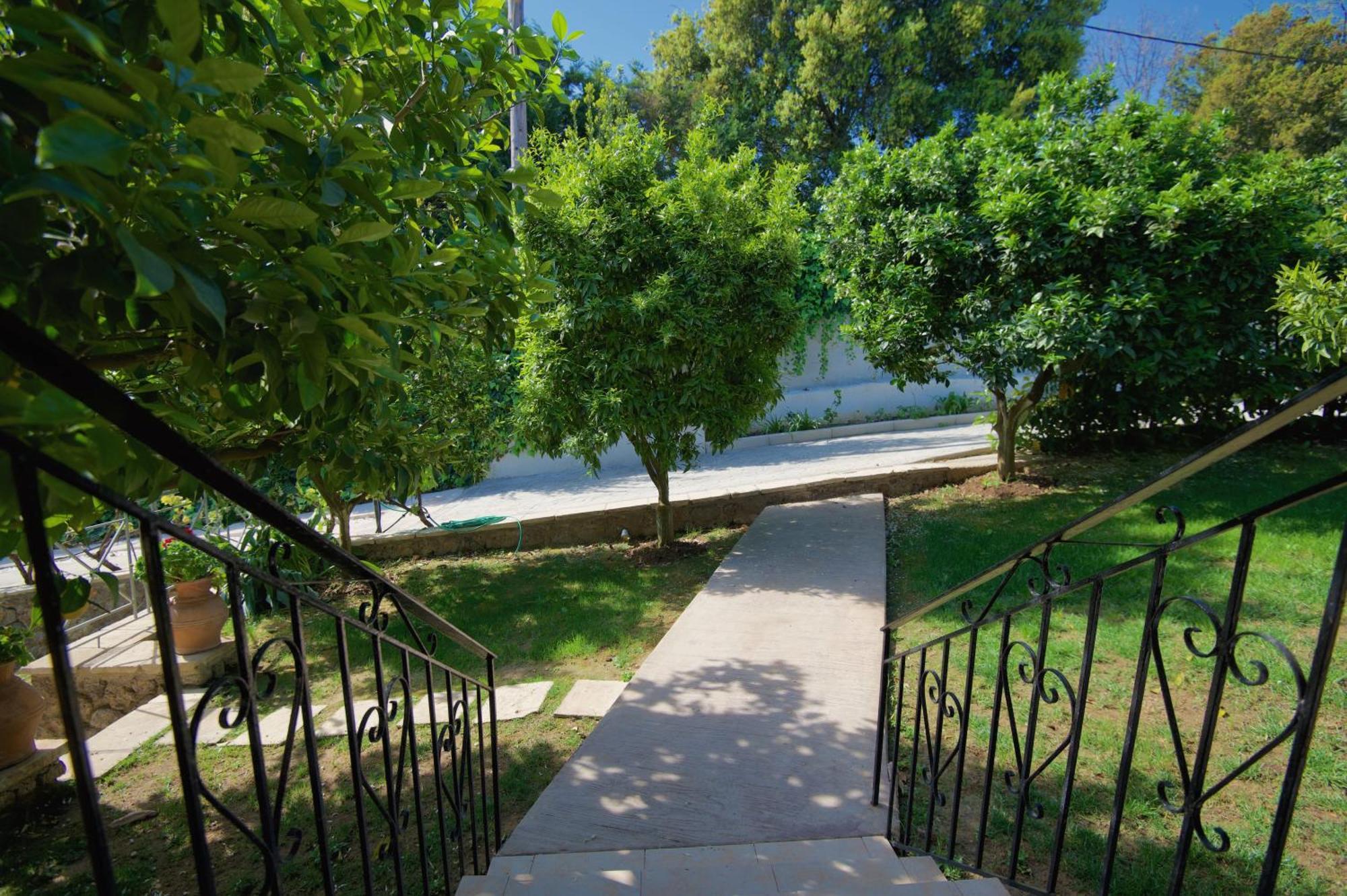 Villa Natilia Gazátika Екстериор снимка